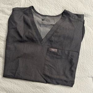 FIGS Graphite Catarina Scrub Top - Size Small